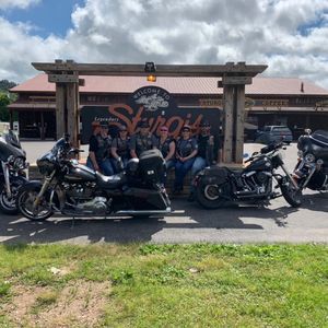 Meet your Posher, Danny cutter